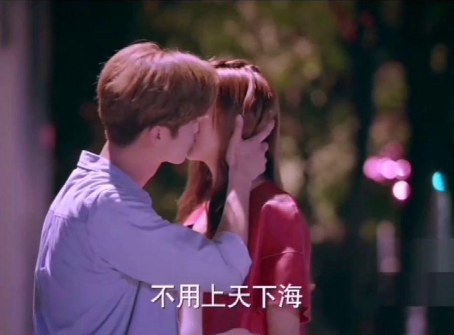 机智问答网页-解答你的问题 | 权志龙牙上镶嵌四颗钻石,这一造型遭到了网友怎样的吐槽? 三到五次出现